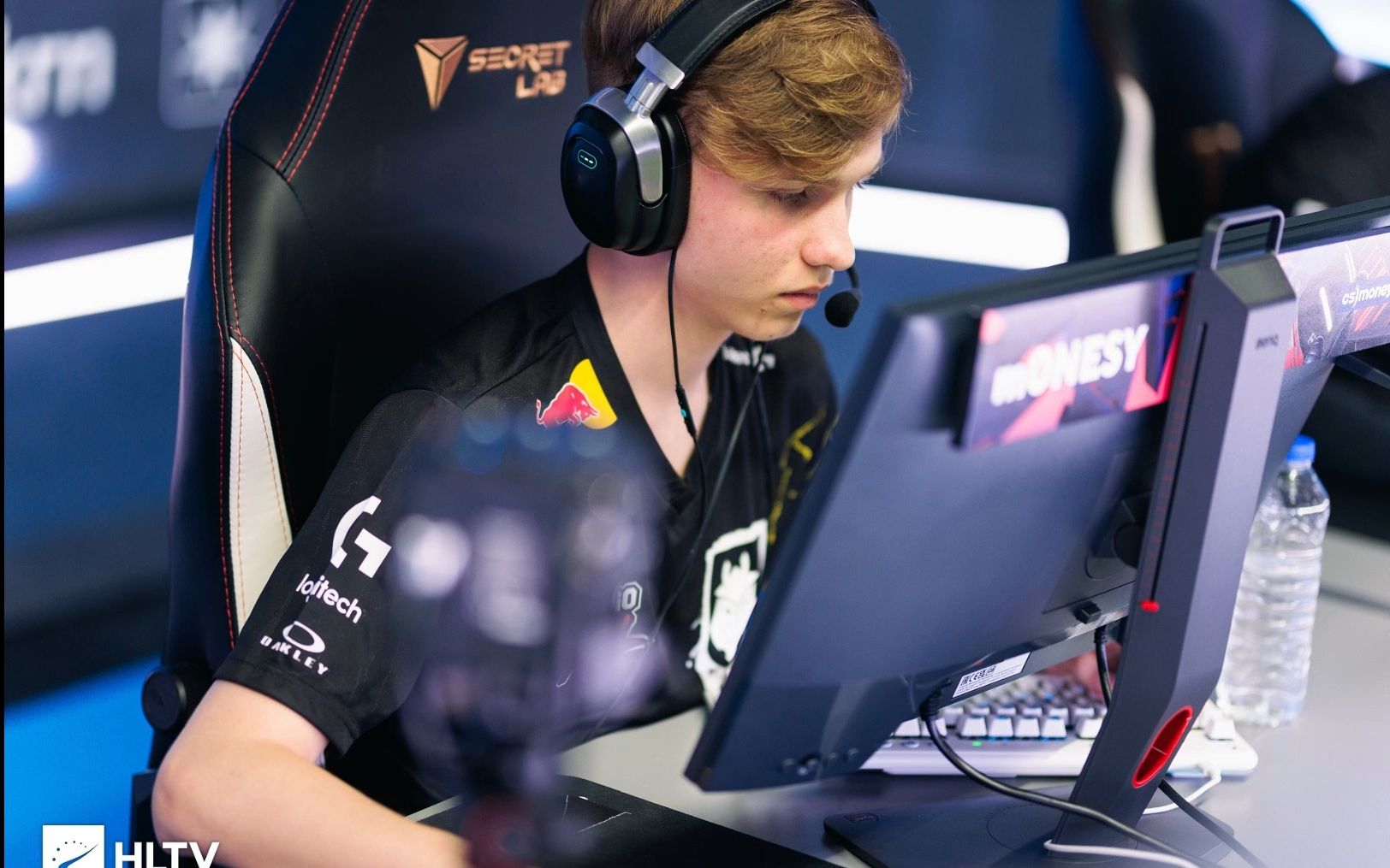 彼此都能在 彼此都能在